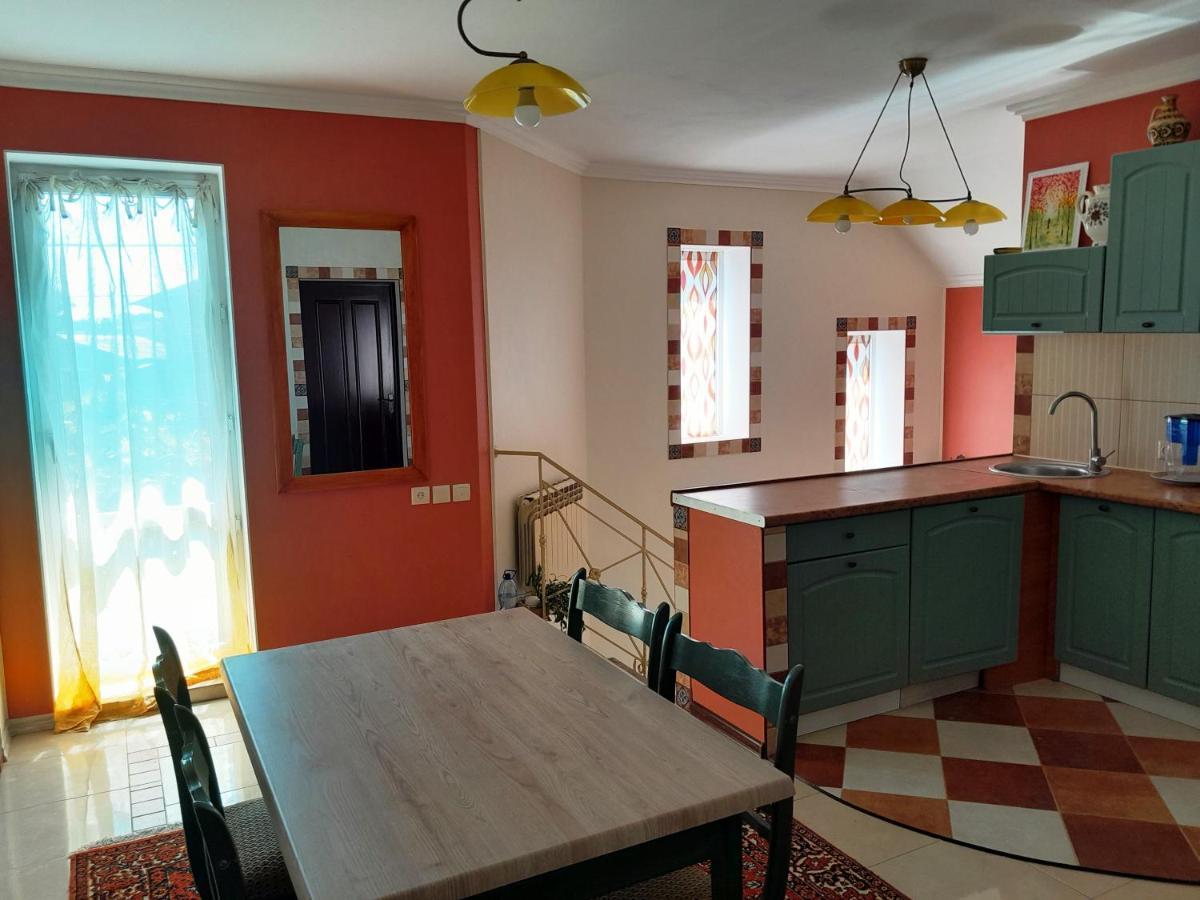Apartment The Sunrise House Fontanka Exterior foto